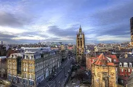 亨利·卡维尔版超人