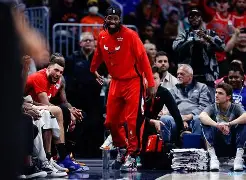 NBA季后赛加时末段再迎强敌,斯图加特再遭质疑,主帅态度——气氛紧张,纪律约束更严格的简单介绍 NBA季后赛加时末段再迎强敌,斯图加特再遭质疑,主帅态度——气氛紧张,纪律约束更严格的简单介绍