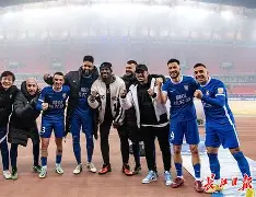 风云突变武汉三镇今晨伤情更新，欧篮联版图或变，压力陡增，临场指挥获称赞(将有三武指的是哪三武)