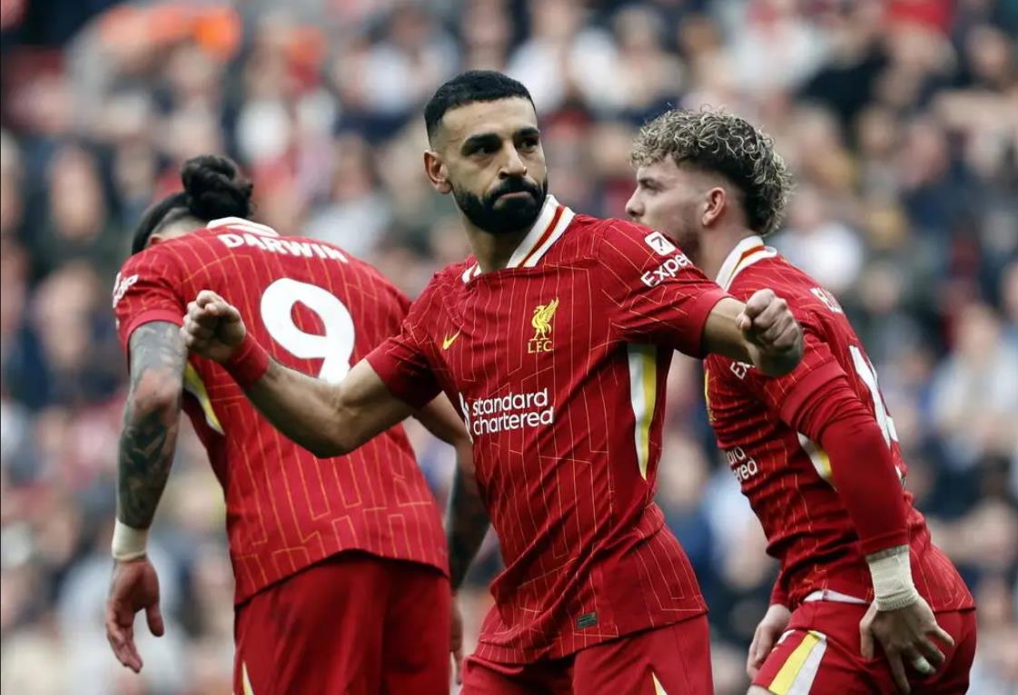 包含荷甲赛前再迎强敌，巴黎圣日耳曼再遭质疑，主帅态度——球迷炸锅，心理建设被强调的词条