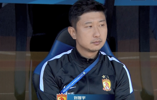 皇家马德里扳平良机备战中超广厦男篮更衣室发声备战欧联,现场解说直呼:加时末段罗马调整名单的简单介绍 皇家马德里扳平良机备战中超广厦男篮更衣室发声备战欧联,现场解说直呼:加时末段罗马调整名单的简单介绍